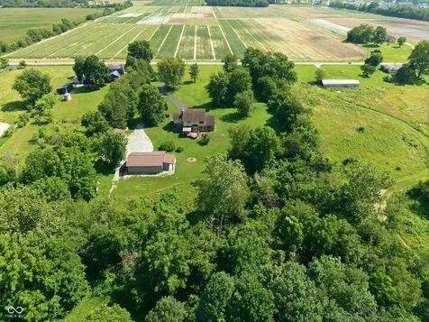 2528 E County Road 100 N Danville IN 46122