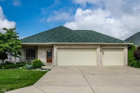 3382 Nottinghill Drive E Plainfield IN 46168