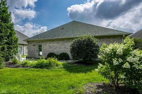 3382 Nottinghill Drive E Plainfield IN 46168