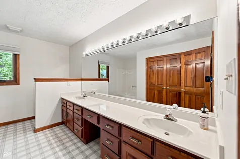 4962 Fieldstone Trail Indianapolis IN 46254