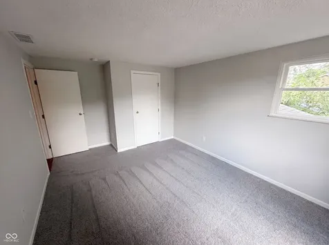 7744 Oakshot Lane Indianapolis IN 46268