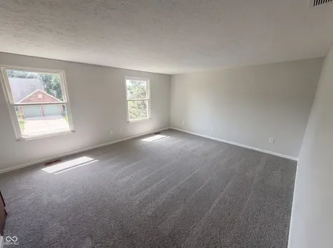 7744 Oakshot Lane Indianapolis IN 46268