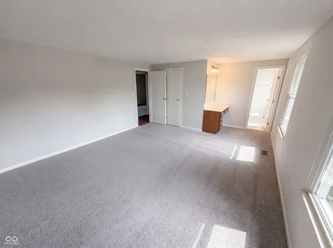 7744 Oakshot Lane Indianapolis IN 46268