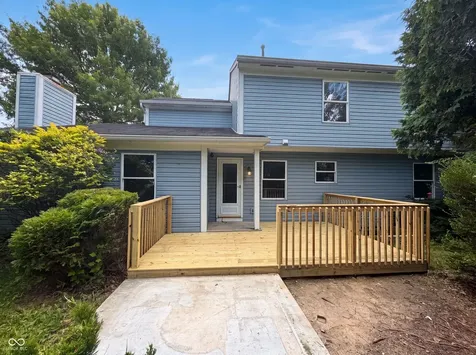 7744 Oakshot Lane Indianapolis IN 46268