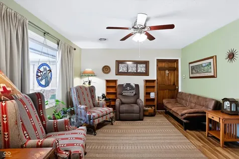 615 Simmons Street Plainfield IN 46168