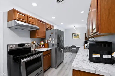 615 Simmons Street Plainfield IN 46168