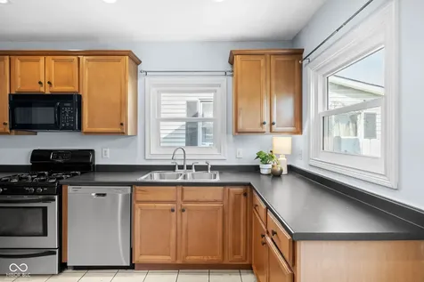 1018 E Ohio Street Indianapolis IN 46202