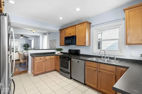 1018 E Ohio Street Indianapolis IN 46202