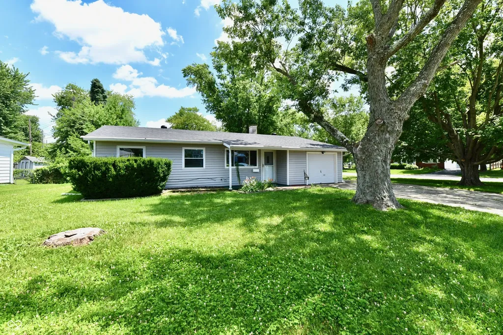 581 Northgate Drive Greenwood IN 46143