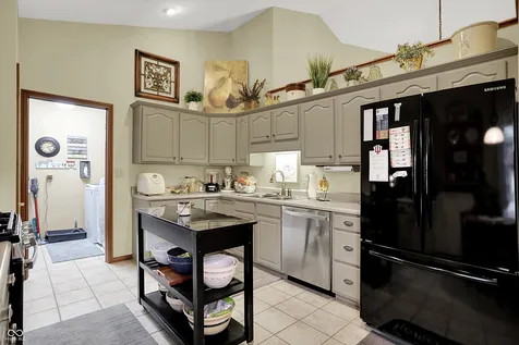 3704 S Cedar Cove Court New Palestine IN 46163