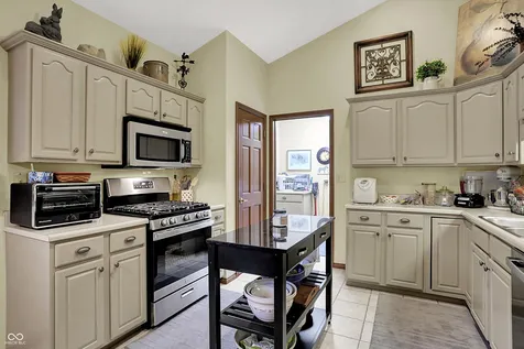3704 S Cedar Cove Court New Palestine IN 46163