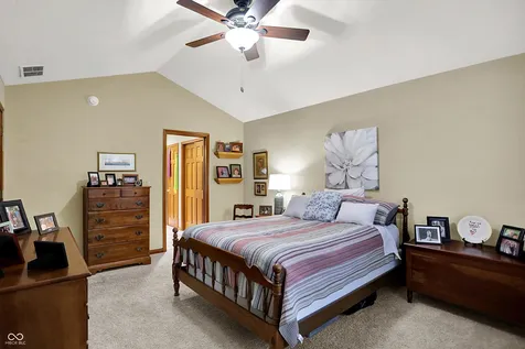 3704 S Cedar Cove Court New Palestine IN 46163