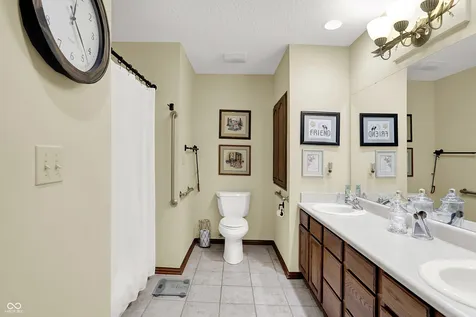3704 S Cedar Cove Court New Palestine IN 46163