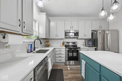 6753 Kentland Circle Indianapolis IN 46237