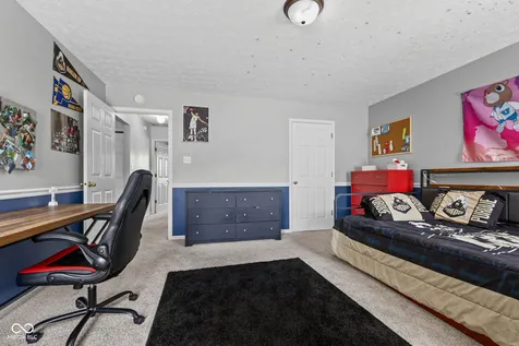 6753 Kentland Circle Indianapolis IN 46237