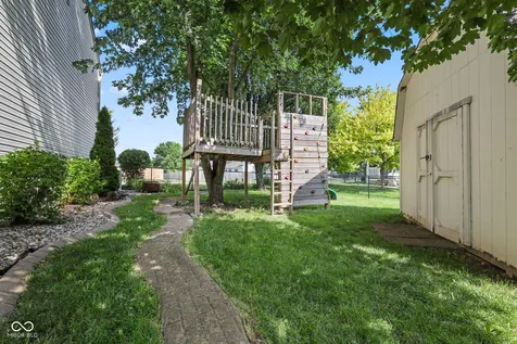 6753 Kentland Circle Indianapolis IN 46237