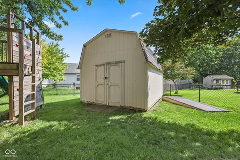6753 Kentland Circle Indianapolis IN 46237