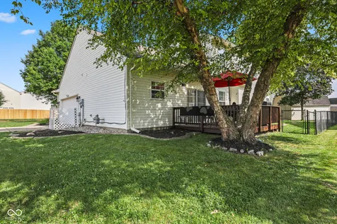 6753 Kentland Circle Indianapolis IN 46237