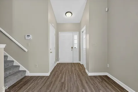 3656 Dayflower Way Indianapolis IN 46235