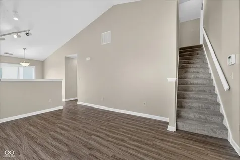 3656 Dayflower Way Indianapolis IN 46235