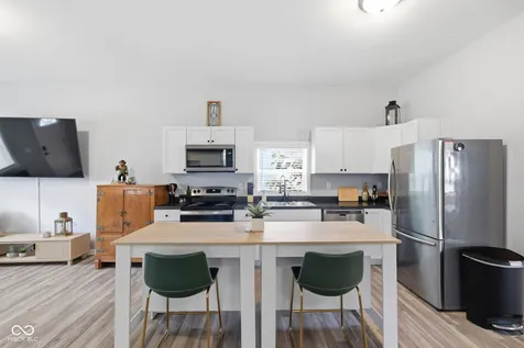 828 River Avenue Indianapolis IN 46221