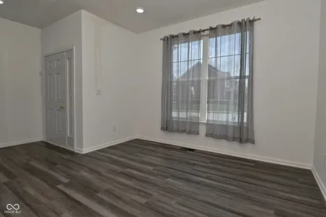 5184 Wyndale Drive Bargersville IN 46106
