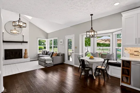 11032 Echo Trail Indianapolis IN 46236