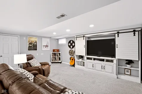 11032 Echo Trail Indianapolis IN 46236