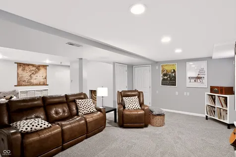 11032 Echo Trail Indianapolis IN 46236