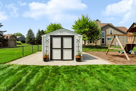 11032 Echo Trail Indianapolis IN 46236