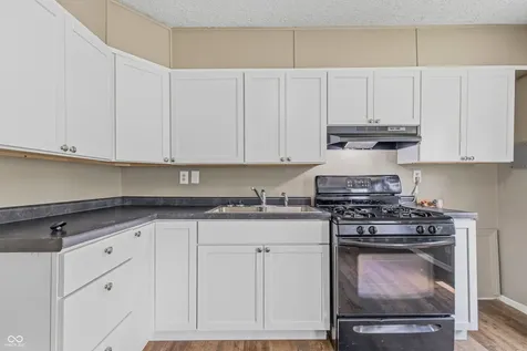 8315 Roy Road Indianapolis IN 46219