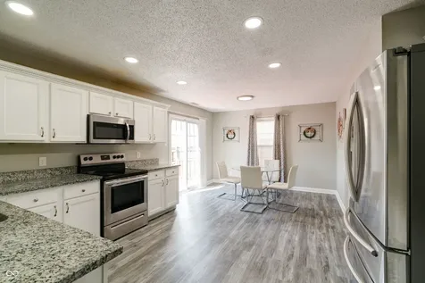 10597 Cyrus Drive Indianapolis IN 46231