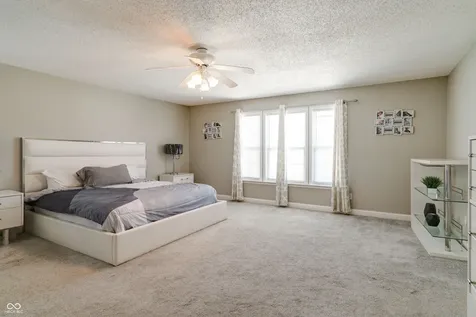 10597 Cyrus Drive Indianapolis IN 46231