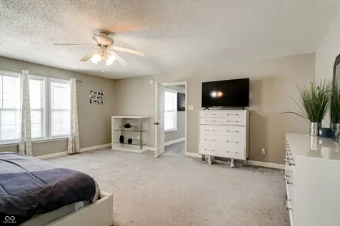 10597 Cyrus Drive Indianapolis IN 46231