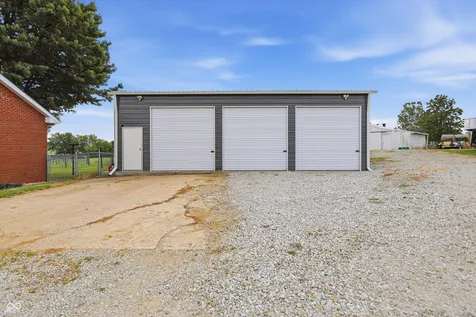23 W 1400 N Alexandria IN 46001