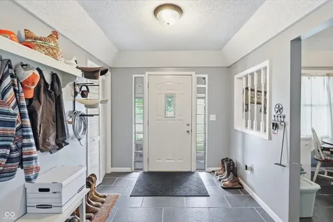23 W 1400 N Alexandria IN 46001