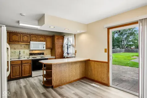 7910 Souter Drive Indianapolis IN 46219