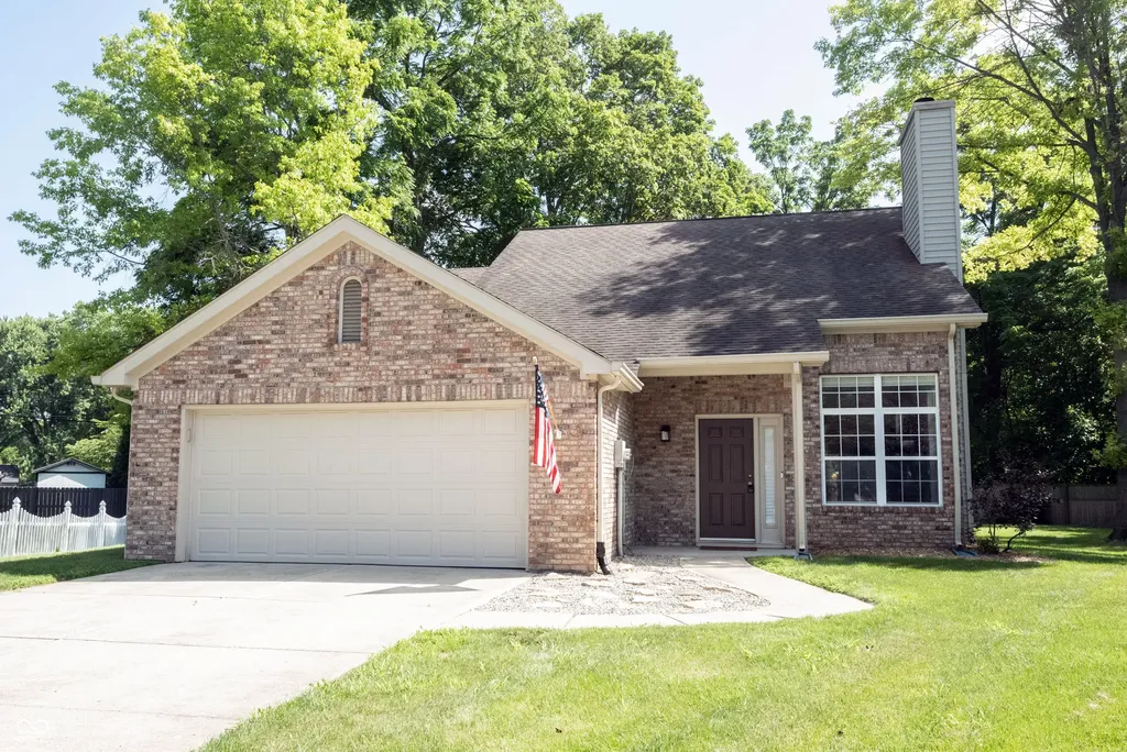 7591 Sycamore Grove Indianapolis IN 46260