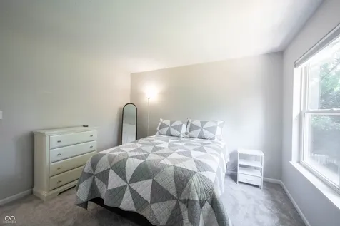 7591 Sycamore Grove Indianapolis IN 46260