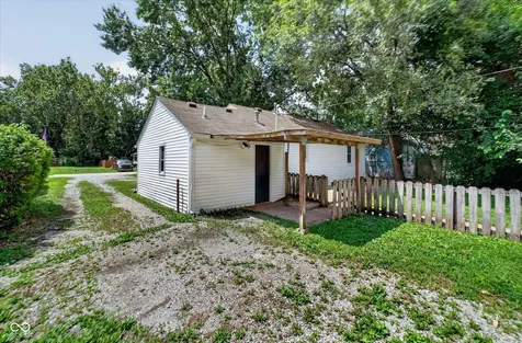 14 Glenda Drive Plainfield IN 46168