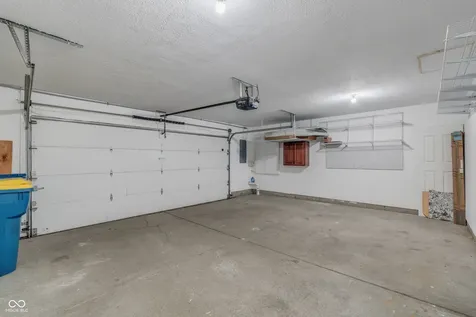 2068 Broughton Street Carmel IN 46032