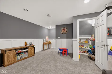7 E Wisteria Way Westfield IN 46074