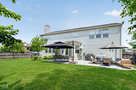7 E Wisteria Way Westfield IN 46074