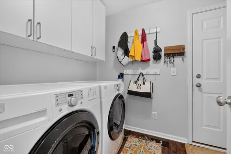 7 E Wisteria Way Westfield IN 46074