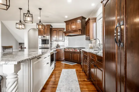 16437 Shore Oaks Noblesville IN 46060