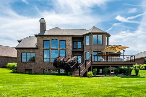16437 Shore Oaks Noblesville IN 46060