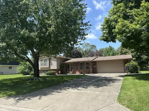601 Woodmere Drive Anderson IN 46011