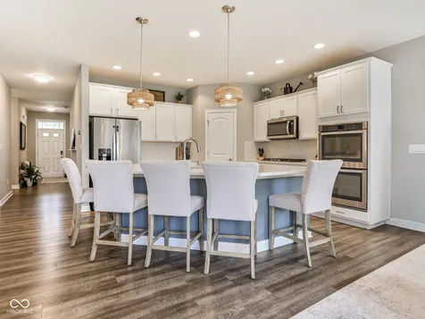 3707 Sheffield Park Westfield IN 46074