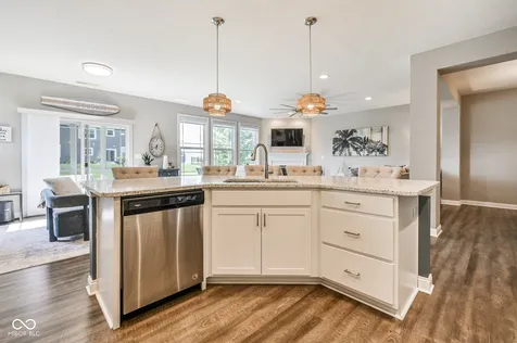 3707 Sheffield Park Westfield IN 46074