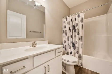 3707 Sheffield Park Westfield IN 46074